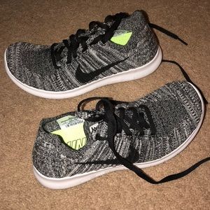 Nike free run flyknit